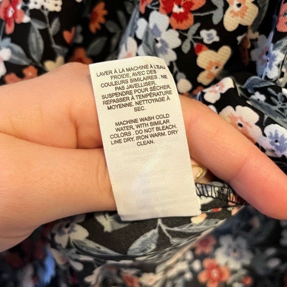 Dynamite Blouse - Picture 5 of 5